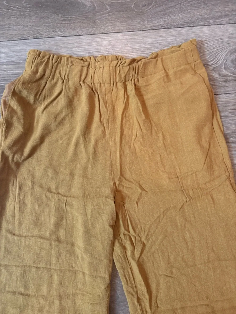 Forever 21 Mustard Elastic-Waist Wide Leg Pants NWOT - Picture 2 of 4